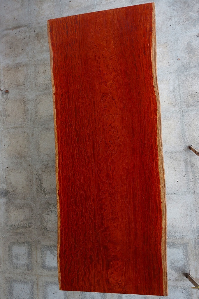 天然木 新潟工場 アフリカンローズ（ブビンガ）材 一枚板
