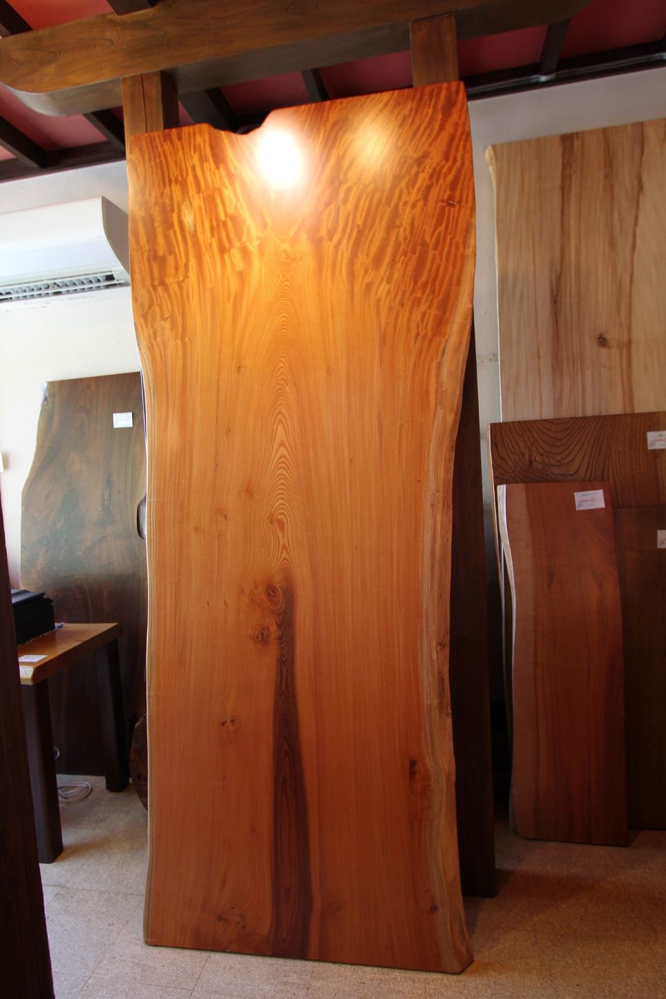 神奈川県 海老名店展示 一枚板 欅(けやき・ケヤキ)材 テーブル用天板 